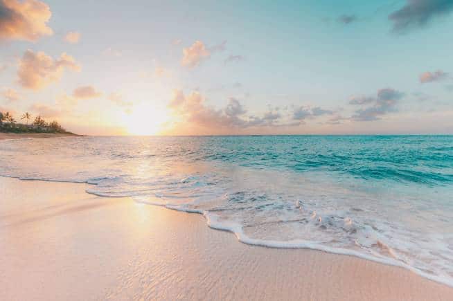 Maldives. (Photo: Sean Oulashin via Unsplash)