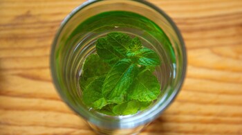 Mint and cucumber water to quench thirst in summer