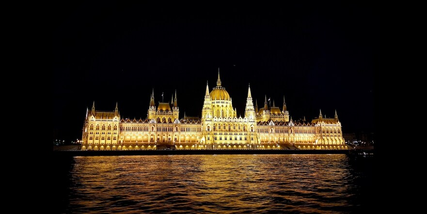 Small-batch wines, ruin bars, night-time river cruise and reasons to go it alone in Budapest