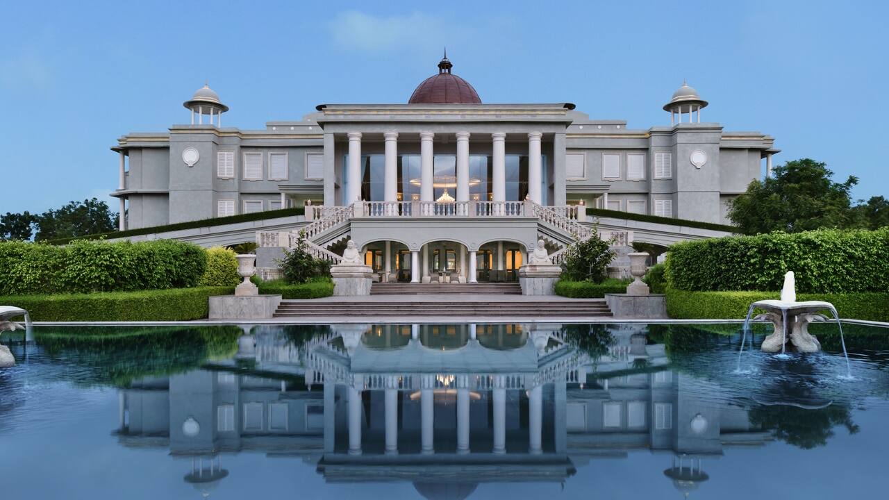 What makes India one of the hottest markets for global hotel chains?
