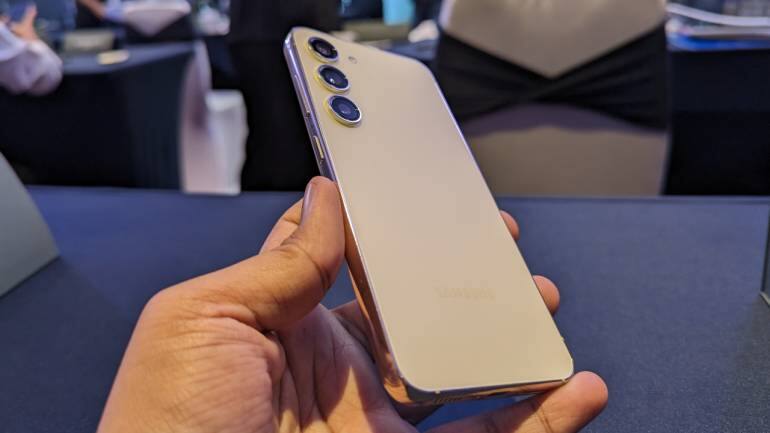SAMSUNG S23 India