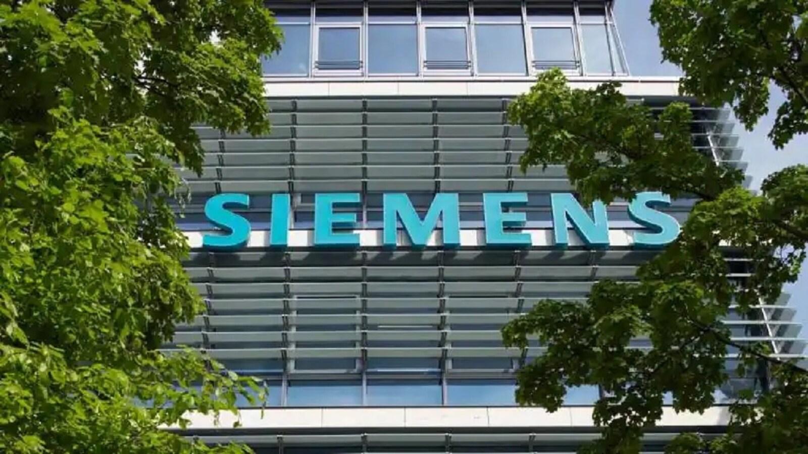 Siemens, SAP say EU draft Data Act puts trade secrets at risk