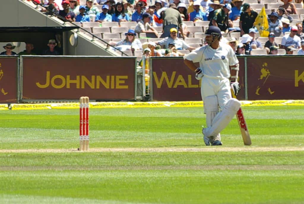 Sachin Tendulkar at the non-striker's end during a Test series against Australia at the Melbourne Cricket Ground. (Photo by Vikas via Wikimedia Commons)