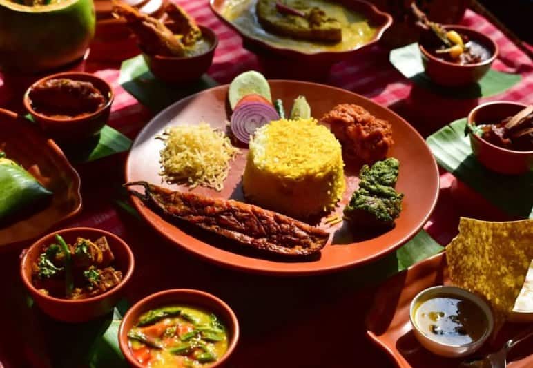 The Bengali thali at Saptapadi, Kolkata. (Photo via Instagram)