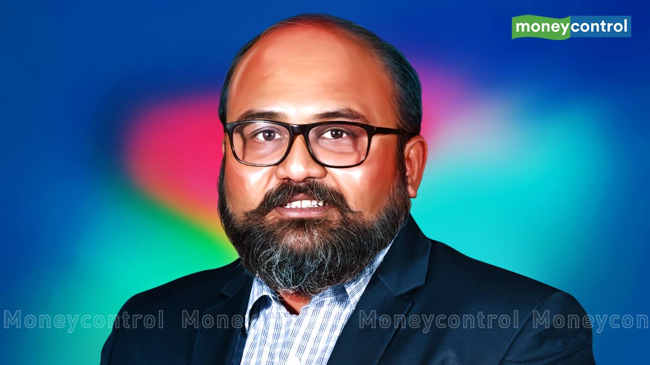 MC Interview | Shifting from pure solar power to hybrid and green hydrogen projects: Amplus Solar CEO