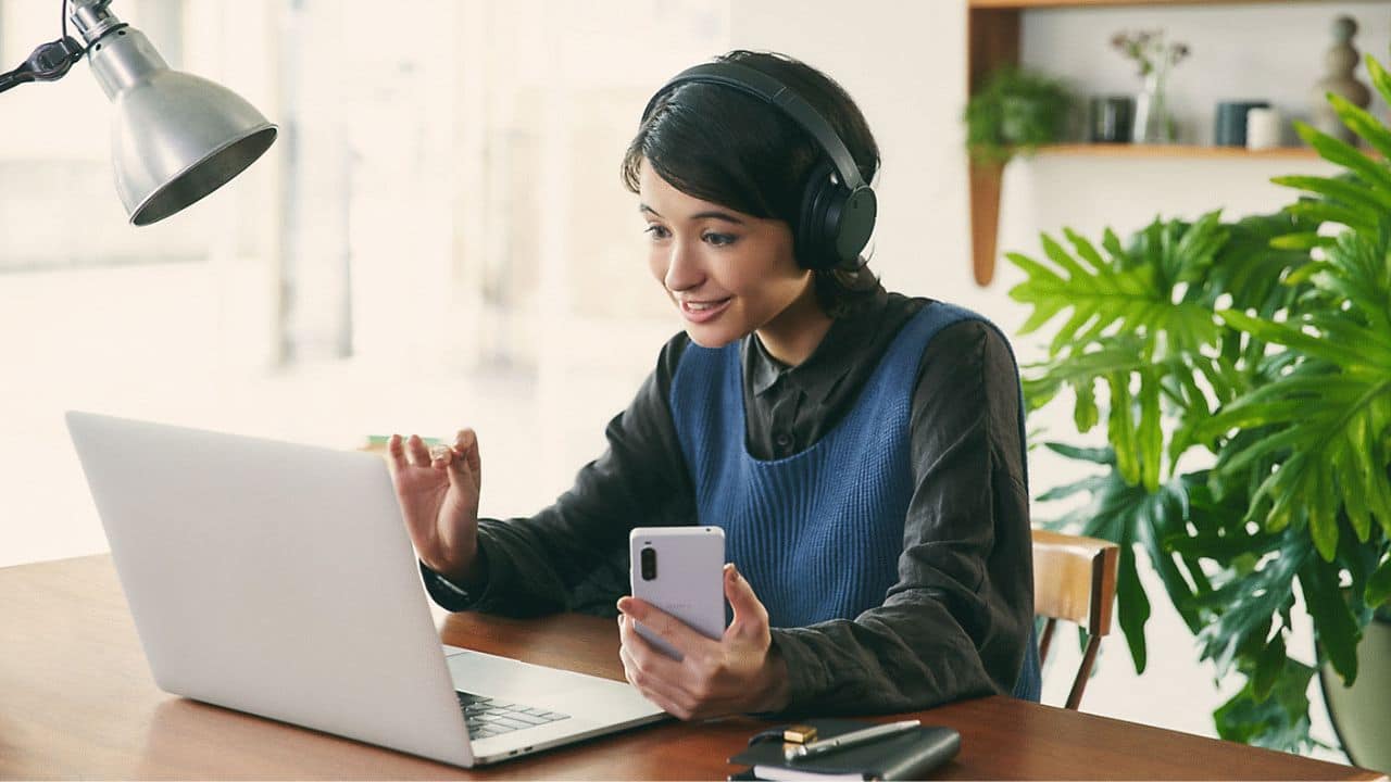 Decoding digital eye strain: Save yourself from dry eyes, itchiness, tearing, blurry vision, headaches