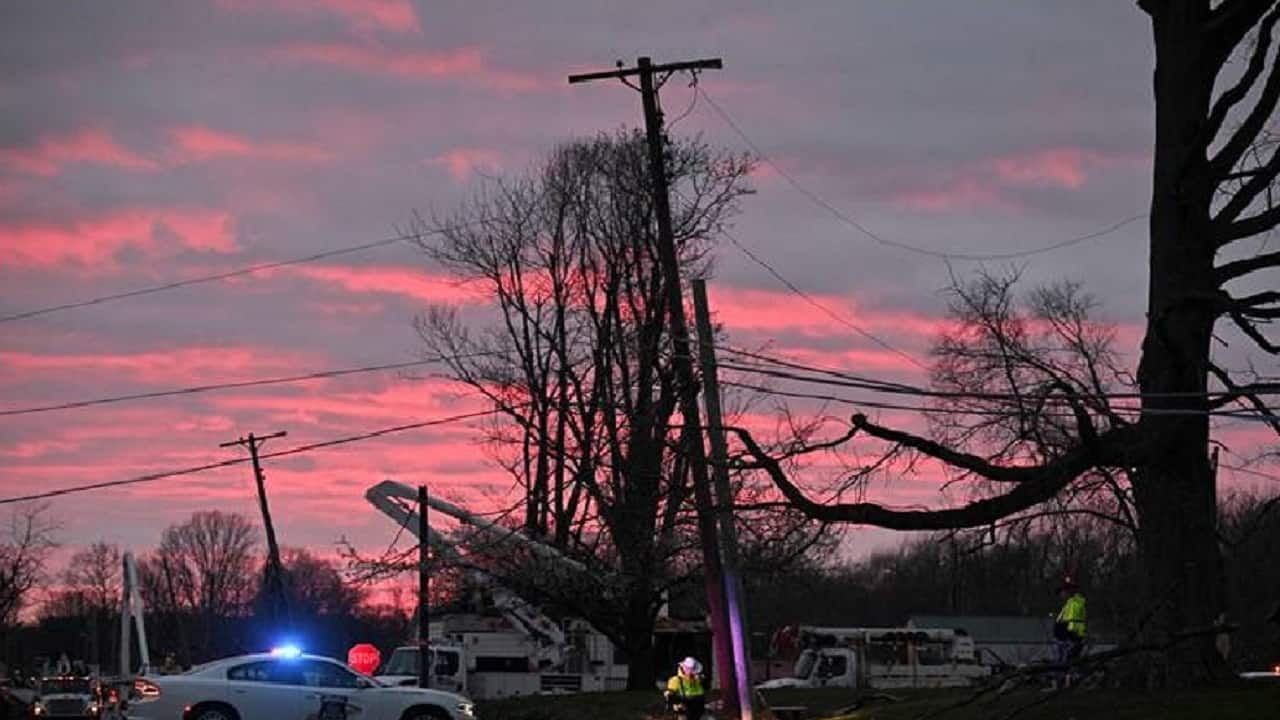 The National Weather Service on April 1 warned of thunderstorms moving across the eastern third of the United States, likely resulting in power outages. (Picture: Reuters) 