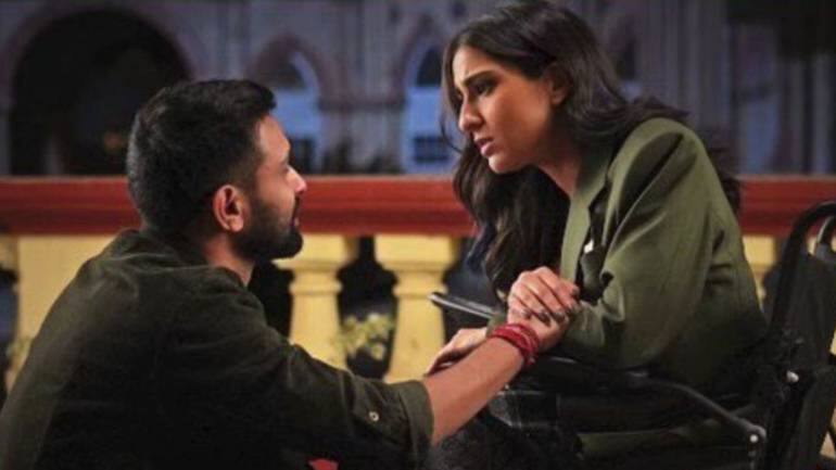 Vikrant Massey in Gaslight
