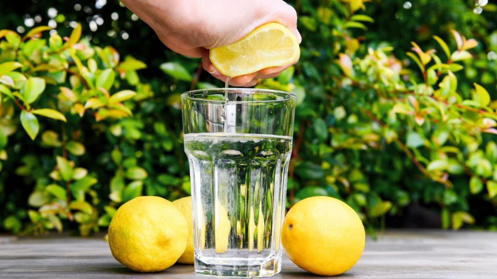 https://images.moneycontrol.com/static-mcnews/2023/04/lemon-juice-for-morning.jpg?impolicy=website&width=1600&height=900