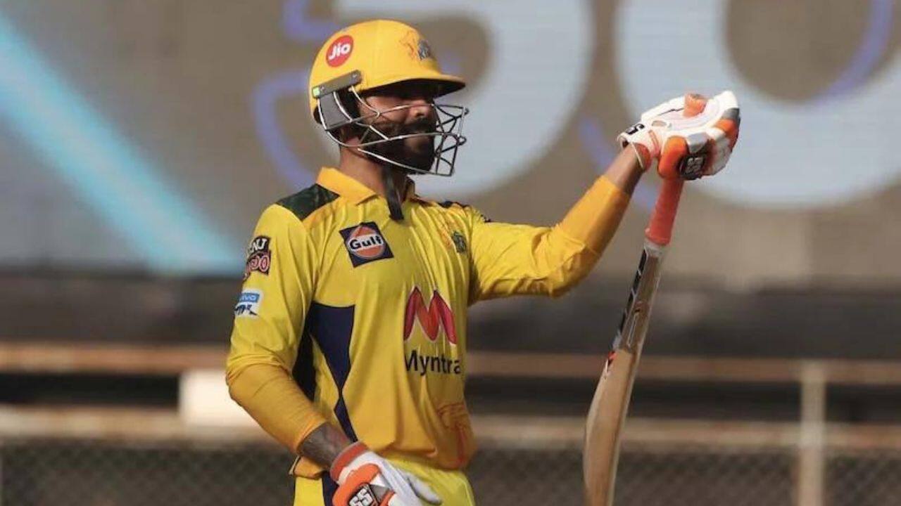 Ravindra Jadeja (CSK vs RCB, 2021) | In a match against Royal Challengers Bangalore in IPL 2021 season, Jadeja unleashed Harshal Patel and struck five sixes off an over. (BCCI)