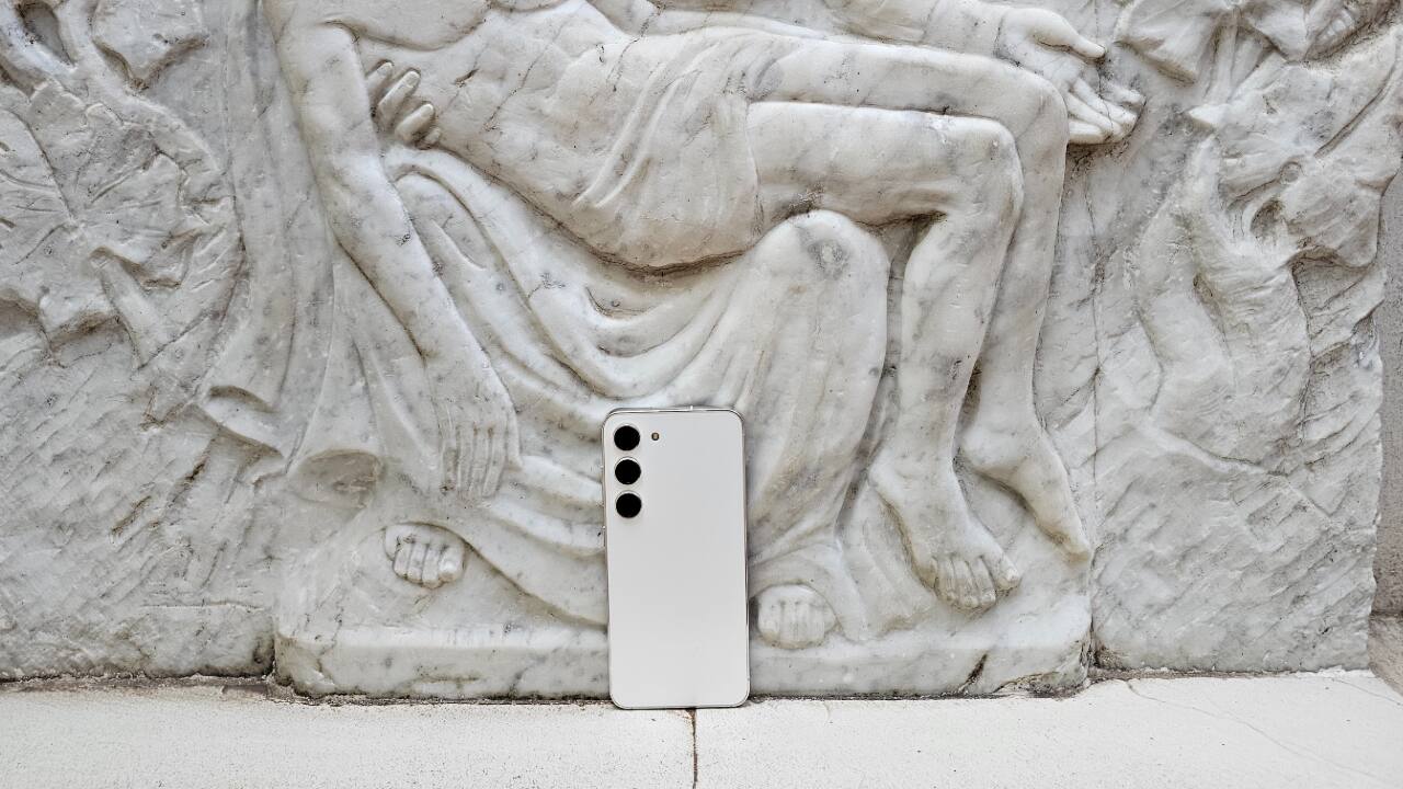 Samsung Galaxy S23 Review: Plenty of smartphone in a pocket-sized package