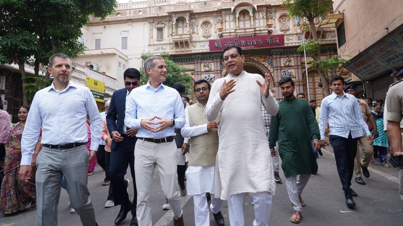 The two countries are an important part of a mutual strategy to protect the Indo-Pacific region and keep people safe, he said. Garcetti also said the two countries will deepen defence ties and work to develop things together in sectors like space and technology. (Image: Twitter @USAmbIndia)