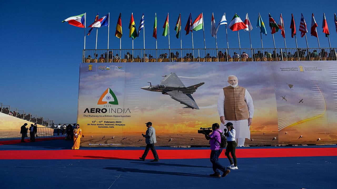 Russia pushes India for help to avert Global Financial isolation