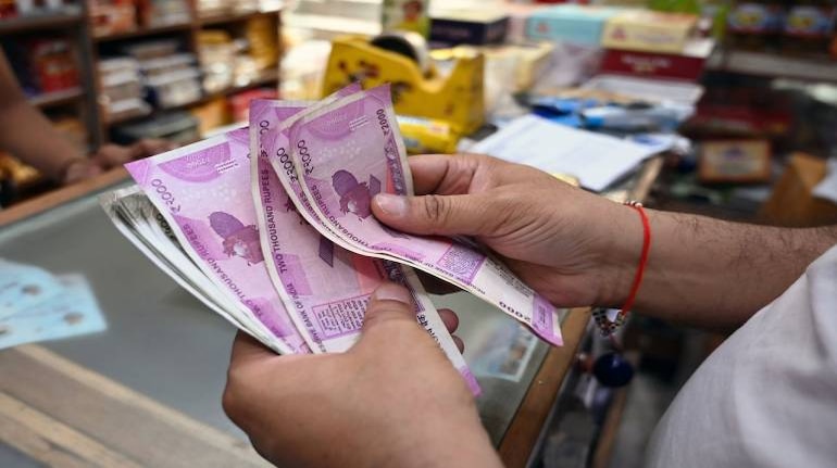 Exchange of Rs 2,000 notes: SC refuses urgent hearing on plea challenging RBI decision