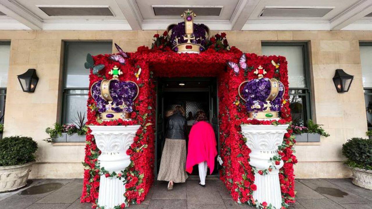 A coronation themed display is pictured at the entrance of The Ivy restaurant in Cheltenham, Britain, April 28. (Image: Reuters)