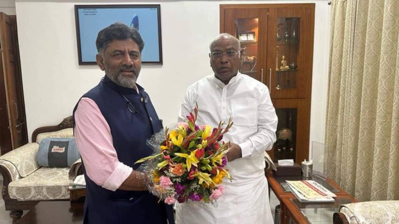 Earlier on May 16, Kharge held meetings with both the potential candidates DK Shivakumar and Siddaramaiah in New Delhi. Earlier on May 16, Kharge held meetings with both the potential candidates DK Shivakumar and Siddaramaiah in New Delhi.