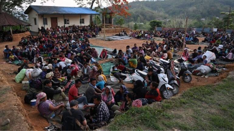 Manipur's Churachandpur limps back to normal after tribal body lifts 'total shutdown' Manipur's Churachandpur limps back to normal after tribal body lifts 'total shutdown'