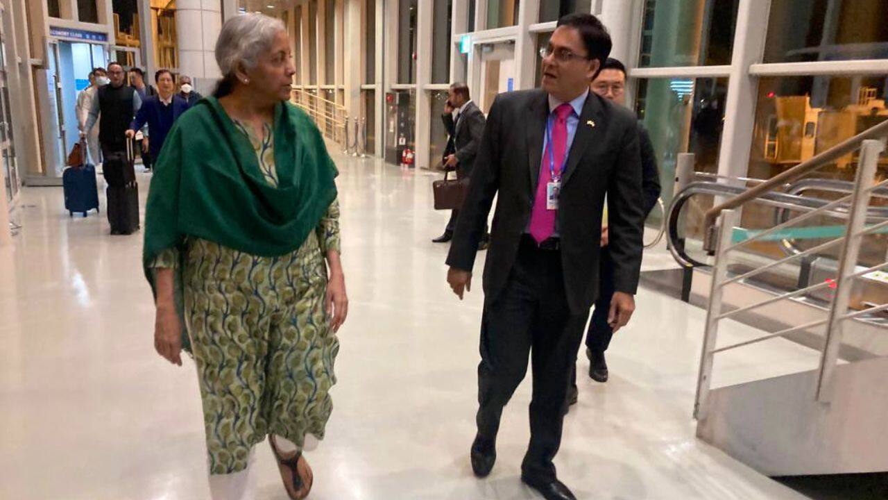 On her arrival at the Incheon airport, Sitharaman was received by the Ambassador of India to the Republic of Korea, Amit Kumar. (Image: Twitter @FinMinIndia)