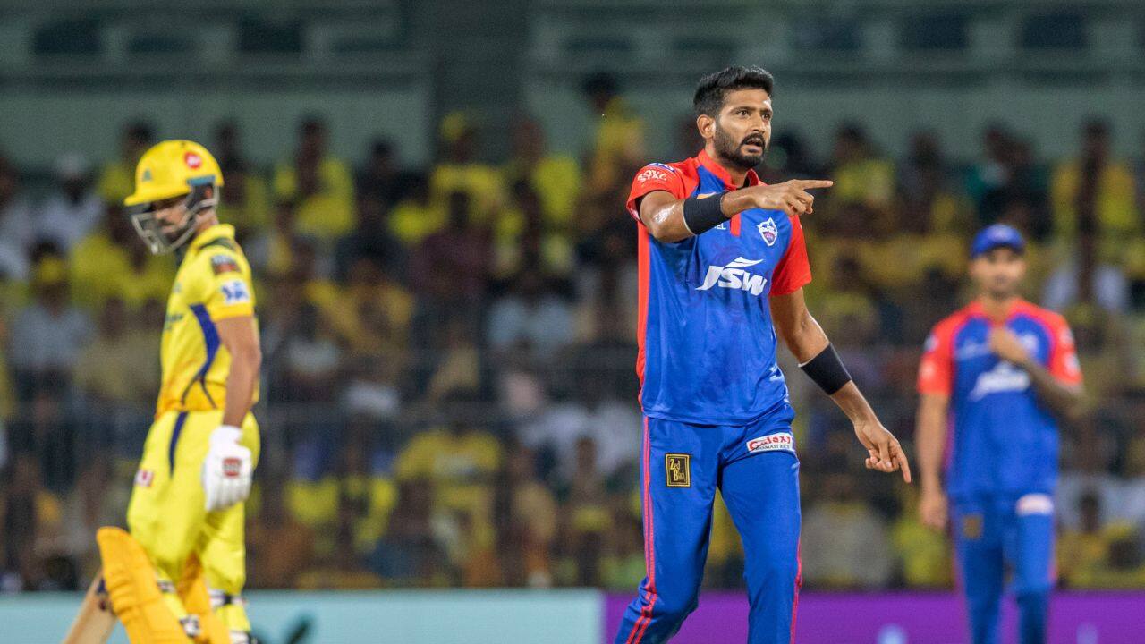 Delhi didn’t go for a television referral when Khaleel Ahmed found a thin outside of Conway’s bat before the left-handed opener survived lbw referral against off-spinner Lalit Yadav. (Image: AP)