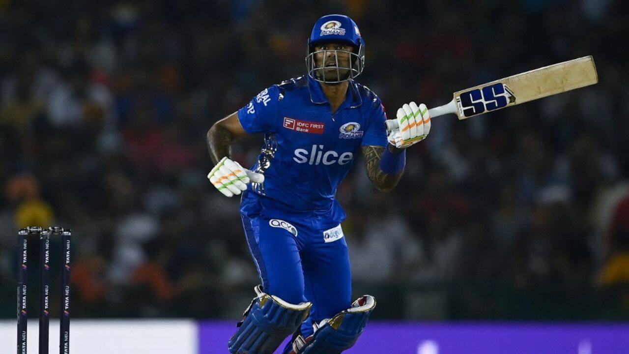 Yadav got to 50 off 23 balls, hitting two sixes and eight fours in total, as Mumbai was riding comfortably toward the target, before Arshdeep Singh and Ellis returned to dismiss the set duo in the space of seven balls. (Image: AFP)