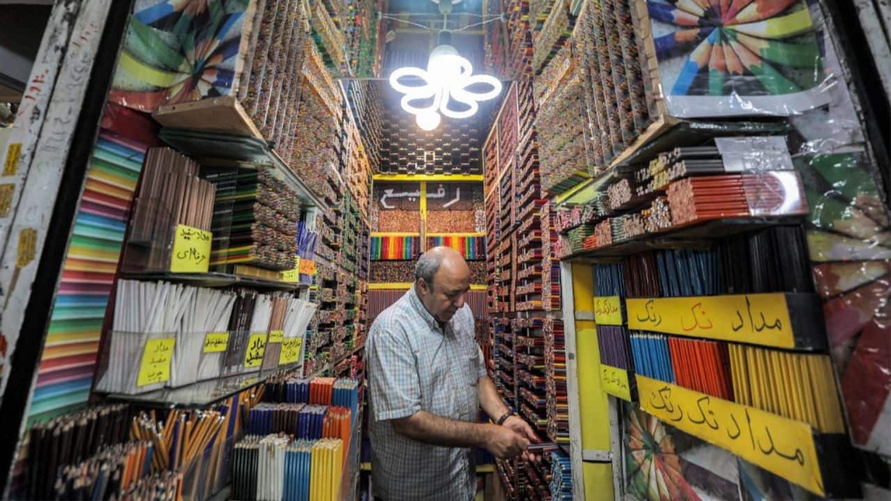 Until he retires, however, Rafi plans to keep serving his loyal customers, meeting their every creative need, including even &quot;some pencils that are no longer produced&quot;. &quot;Fortunately, I have a large stock&quot; accumulated over the years, Rafi said, proudly brandishing the oldest pencil he has, &quot;made 72 years ago&quot;. (Source: AFP)