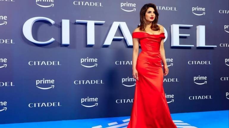 First Writers Now Hollywood Actors Strike, Priyanka Chopra Supports, Says - I Stand With My Union