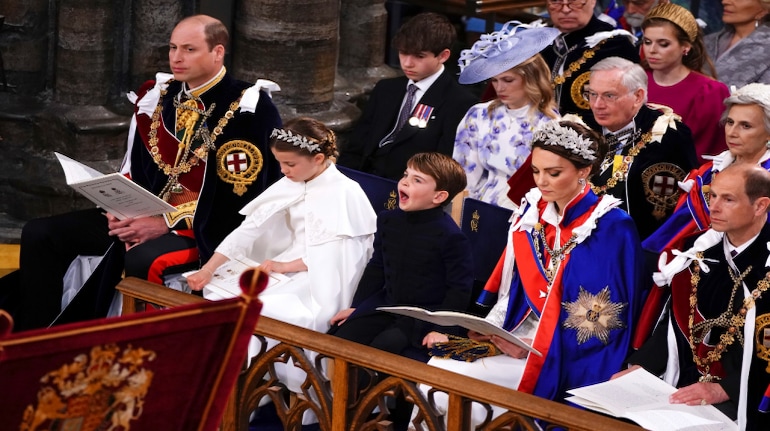 Honour for Sikh community worldwide, says peer bearing Coronation Glove for  King Charles