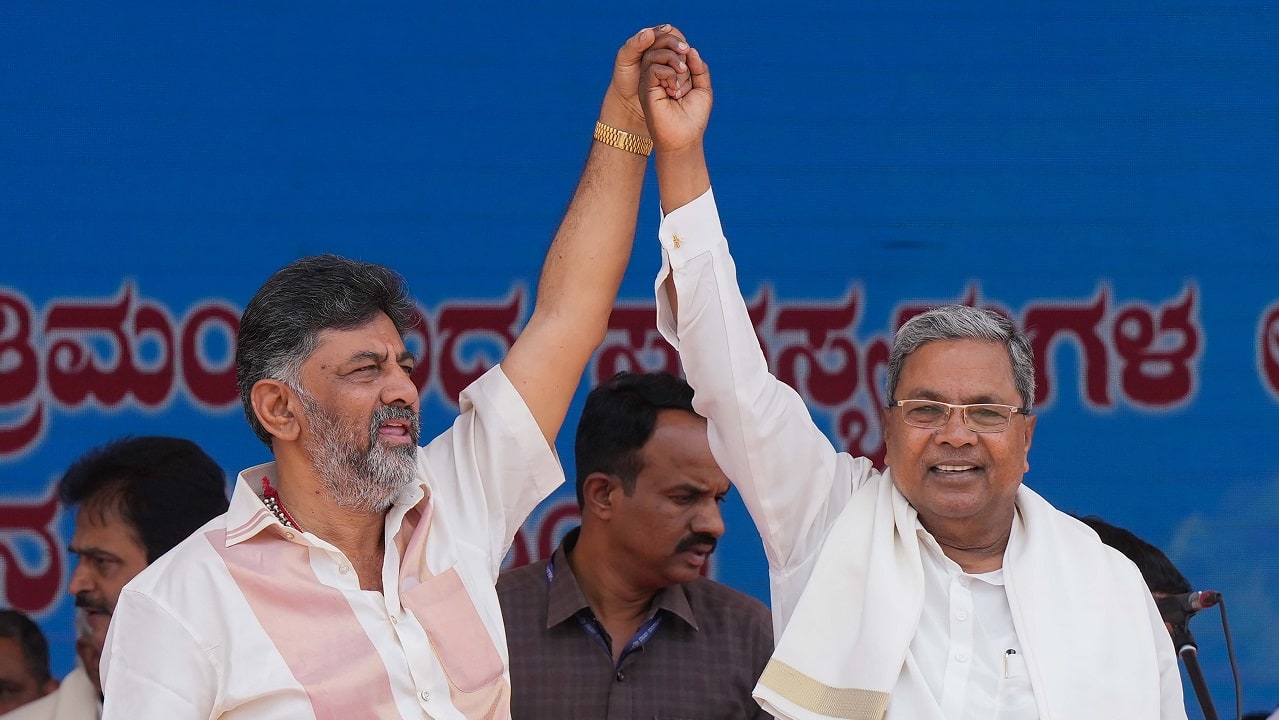 In Pics Opposition Unity On Display As Siddaramaiah Swears In As Karnataka Cm Dk Shivakumar