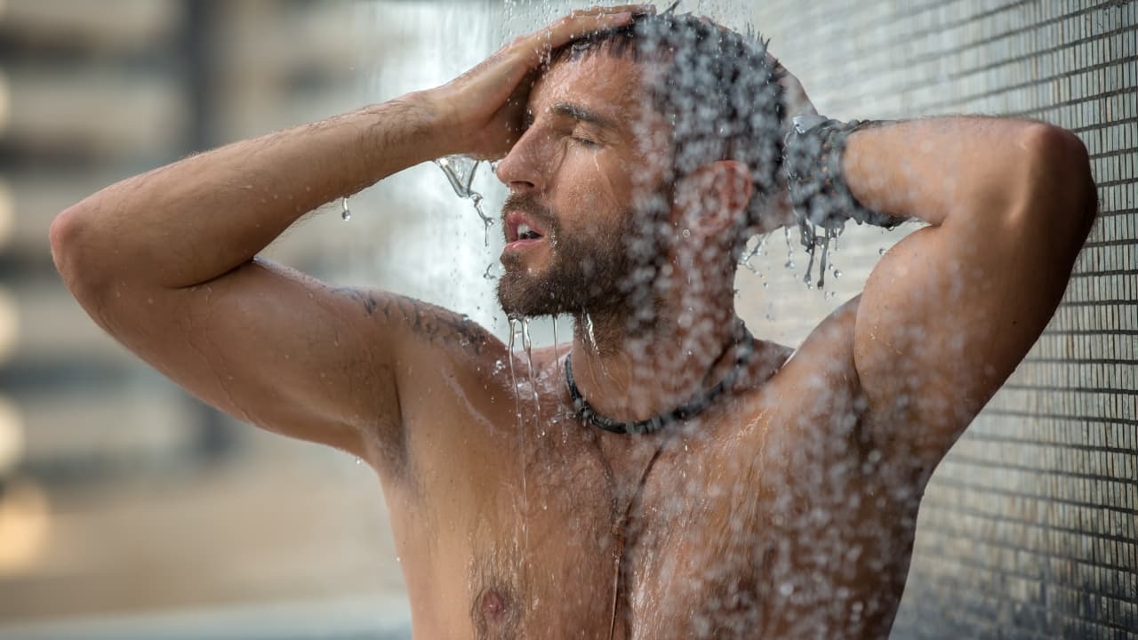 From weight loss to muscle recovery, here are surprising health benefits of taking cold showers
