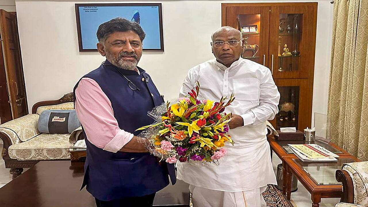 Karnataka News Highlights: Decision on Karnataka CM likely on May 17 Karnataka News Highlights: Decision on Karnataka CM likely on May 17