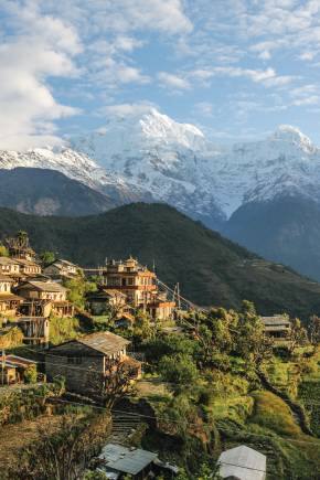 Kathmandu (Photo by Giuseppe Mondi via Unsplash)