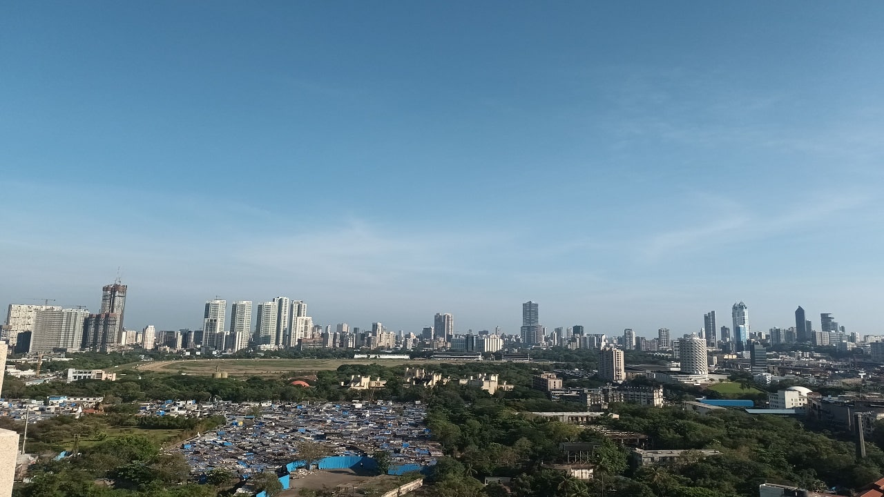 HDFC Ltd sells Mumbai land to Lodha for Rs 70 crore to recover dues from borrower HDFC Ltd sells Mumbai land to Lodha for Rs 70 crore to recover dues from borrower