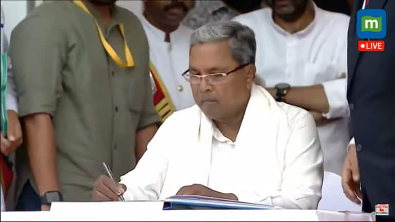 Presenting A Record 14th Budget, Karnataka CM Siddaramaiah Says Rs ...