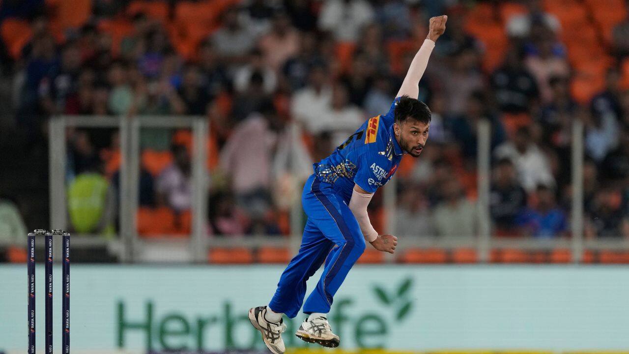 The talented medium pacer Akash Madhwal delivered a brilliant bowling performance in the eliminator, providing a win to Mumbai Indians against Lucknow Super Giants. Akash registered a record of bowling best figures in the IPL by an uncapped player. (Image: AP)