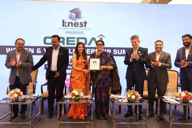 CREDAI should eye promoting at least 100 first generation female real estate developers: Smriti Irani - Vimarsana News