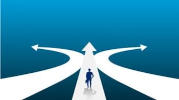 Frontrow mulls sale or shutdown