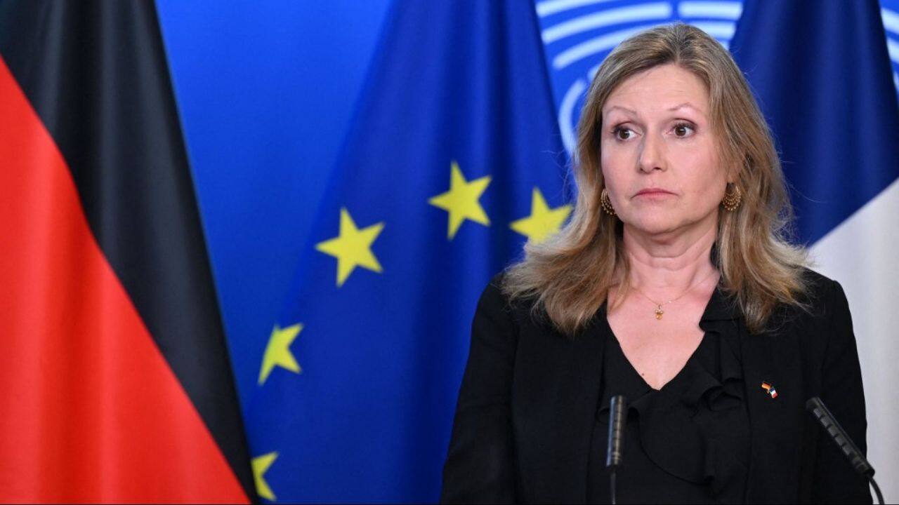 Parliament speaker Yael Braun-Pivet, a member of Macron's party but officially neutral, was to rule on Thursday whether a vote could go ahead. Most observers expect her to declare the bid to be unconstitutional. (Source: AFP)