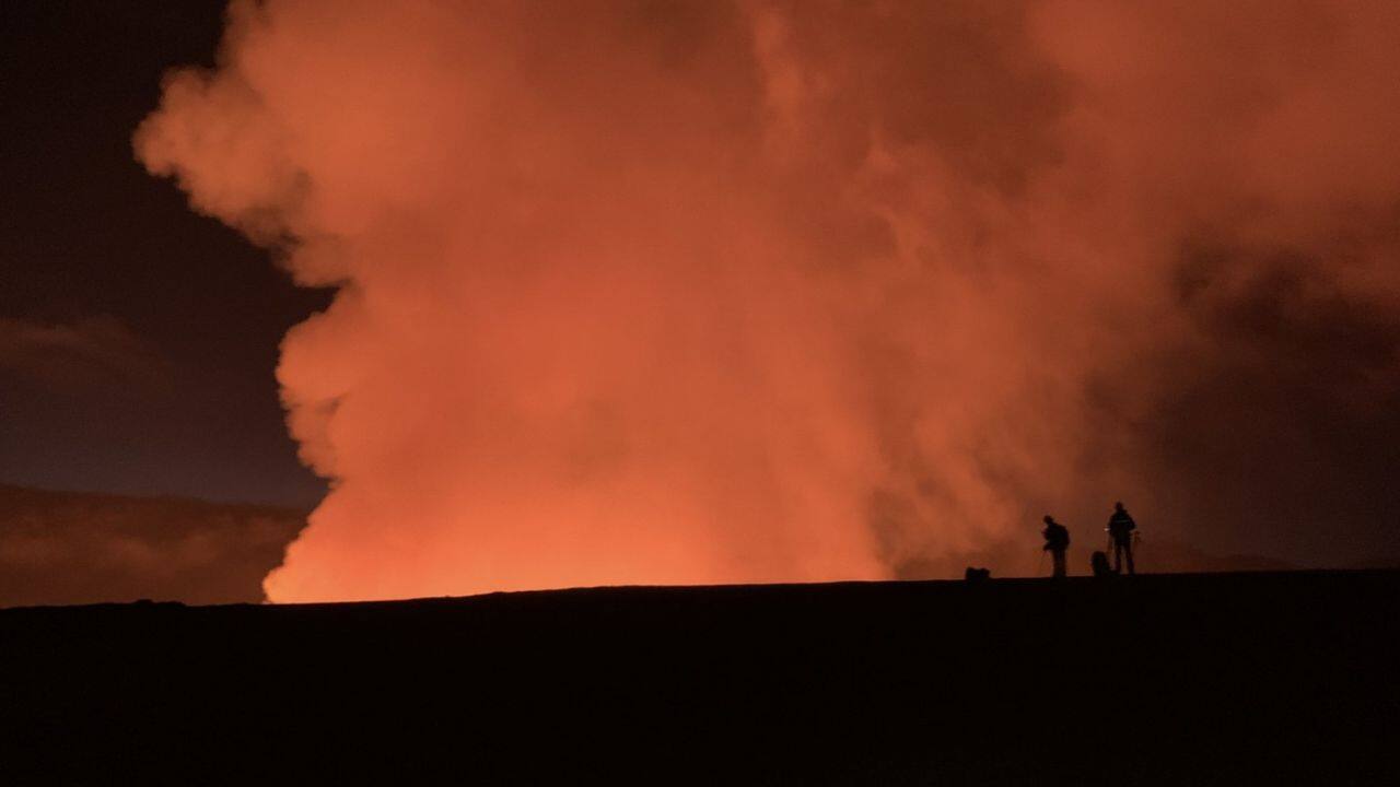 Kilauea, One Of The World's Most Active Volcanoes, Begins Erupting ...