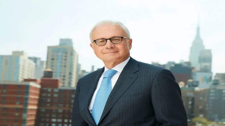 Ed Yardeni expects Fed to cut rates next year; early signs of Santa Claus rally visible