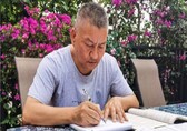 Chinese millionaire takes country's toughest exam 27th time to get a seat in top college