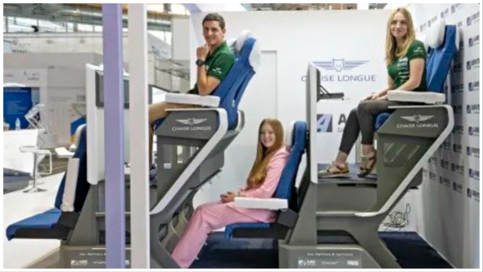 Viral photo of double-decker plane seat ignites fierce flatulence debate