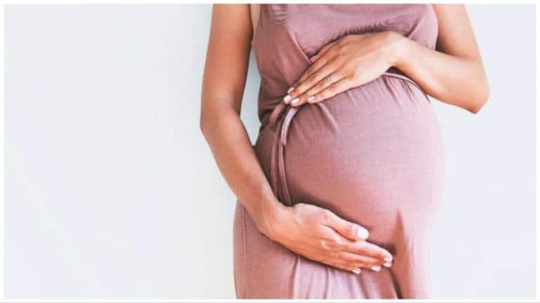Woman is pregnant with 2 babies in 2 uteruses. It's 'very very rare' and 'really crazy' say doctors - Vimarsana News