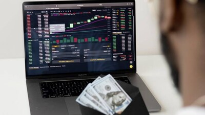 Insider Trading: Can crowdsourcing surveillance stamp out the scourge?