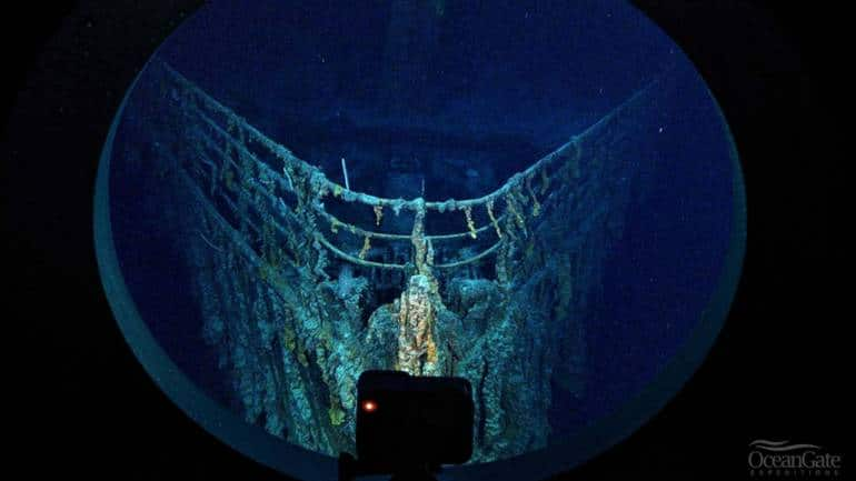 Banging Sounds Heard In Search For Missing Titanic Submarine Are 'cause ...