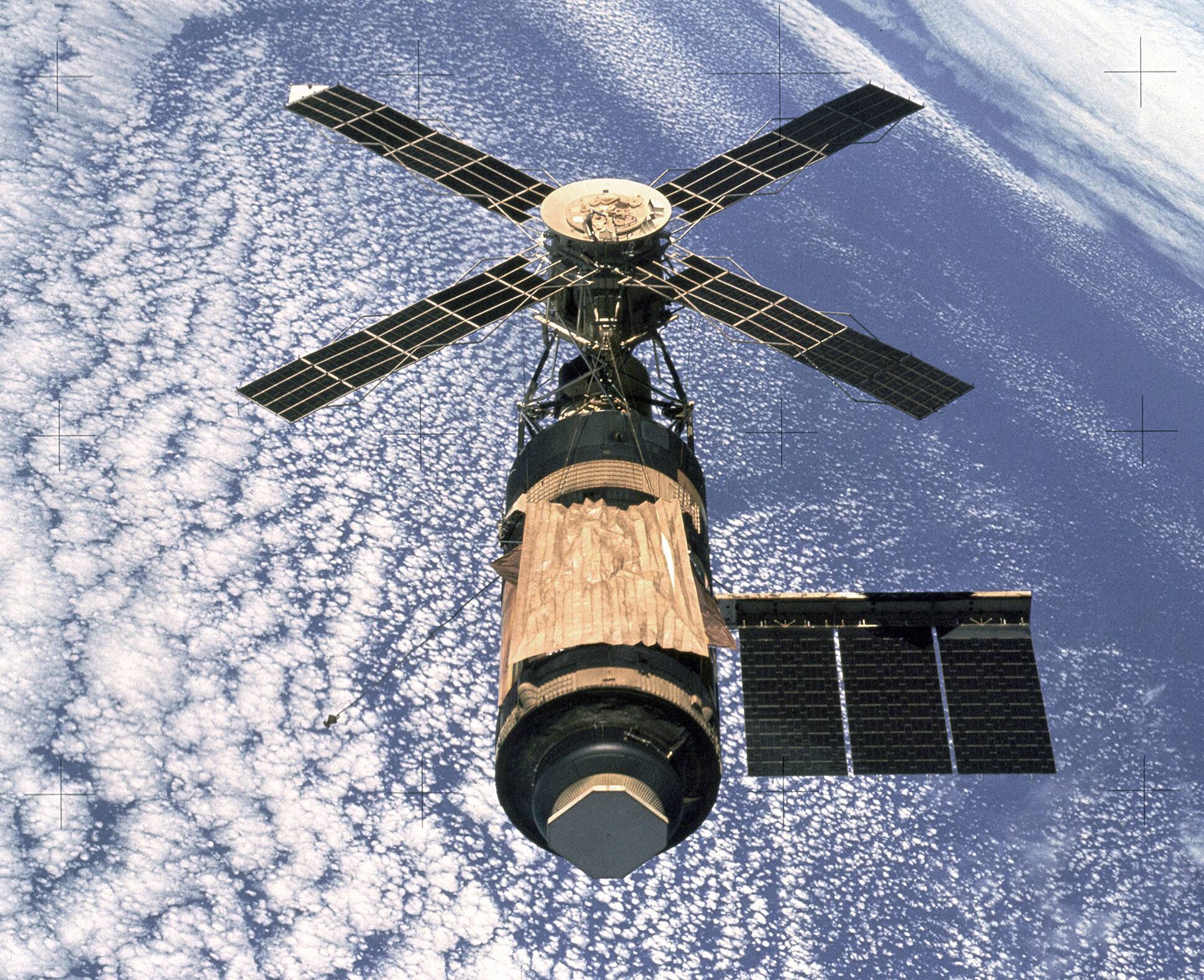 Today in tech history: First crewed Skylab mission splashes down