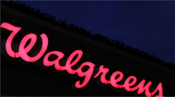 Walgreens warns of low consumer spending, large drop in COVID sales