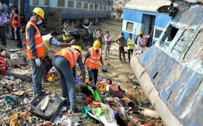 November 20, 2016: The Pukhrayan train derailment occurred when 14 coaches of the Indore–Rajendra Nagar Express derailed at Pukhrayan, approximately 60 km from Kanpur, killing 152 people and injuring 260.