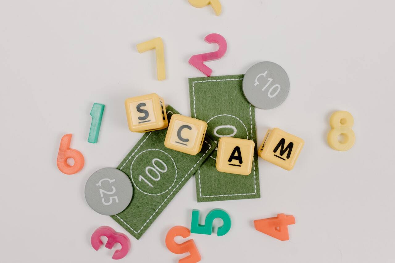 Cosmofeed offering ‘safe environment’ for illegal, unregistered investment advice