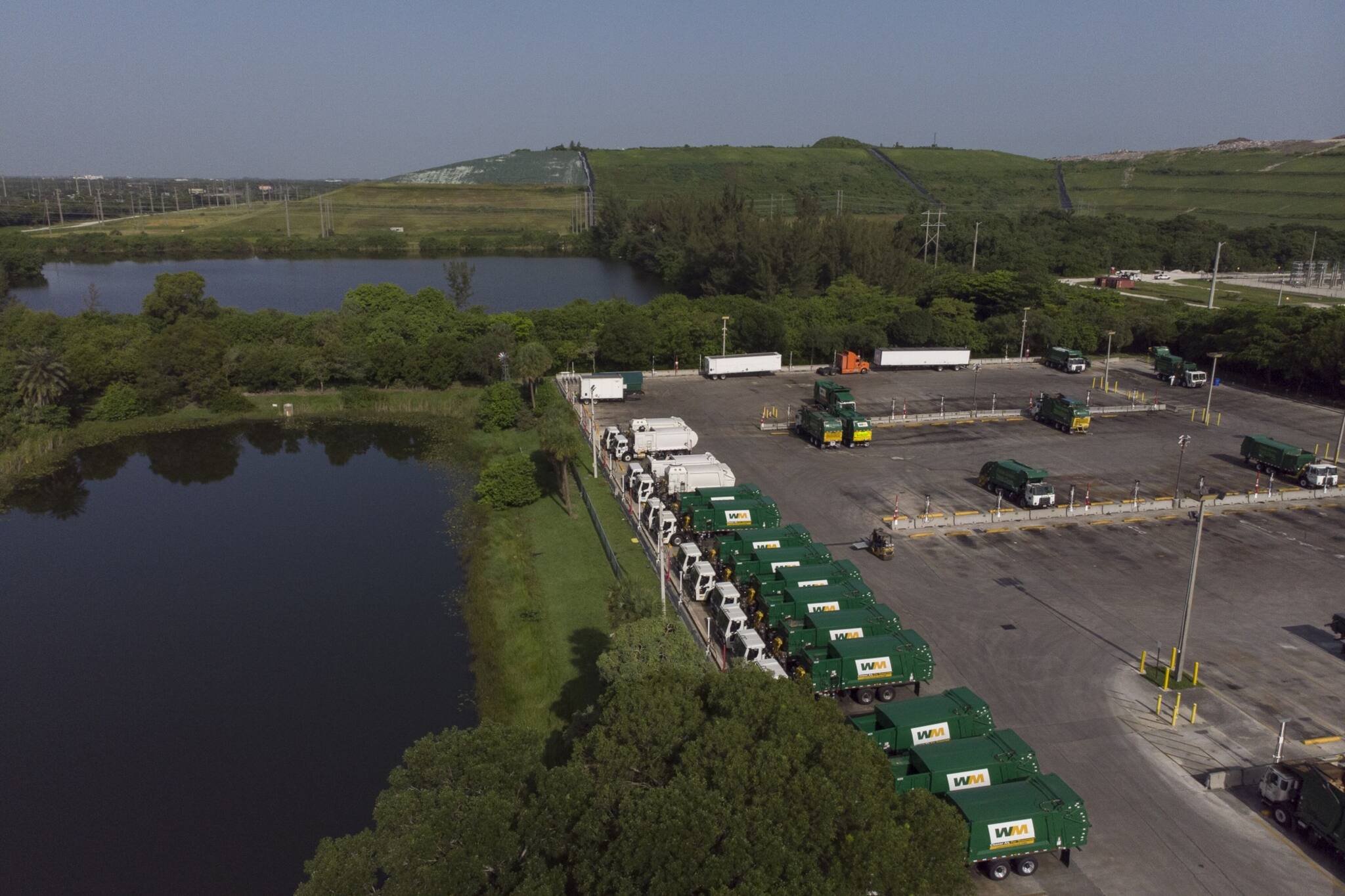 Miami’s overflowing septic tanks and trash piles test appeal to rich