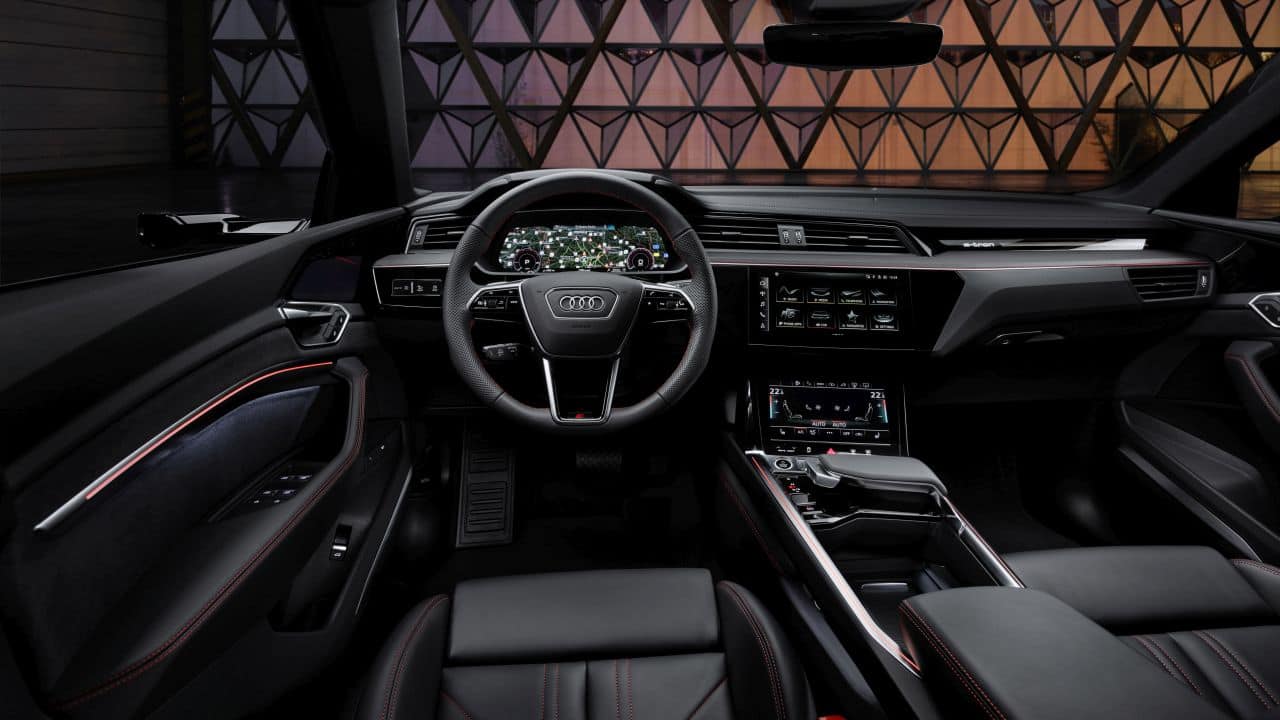 Over on the inside, the changes are fewer. You get a dual-screen setup with a 12.3-inch driver’s display and a 10.1-inch touchscreen infotainment system. There is also an additional 8.6-inch touchscreen control panel. The dash, however, is now made of recycled materials. In terms of upholstery, Audi offers the India-specific Q8 e-tron and Q8 Sportback e-tron with either a combination of leather and leatherette or Valcona Milano leather upholstery. (Image: Audi India)